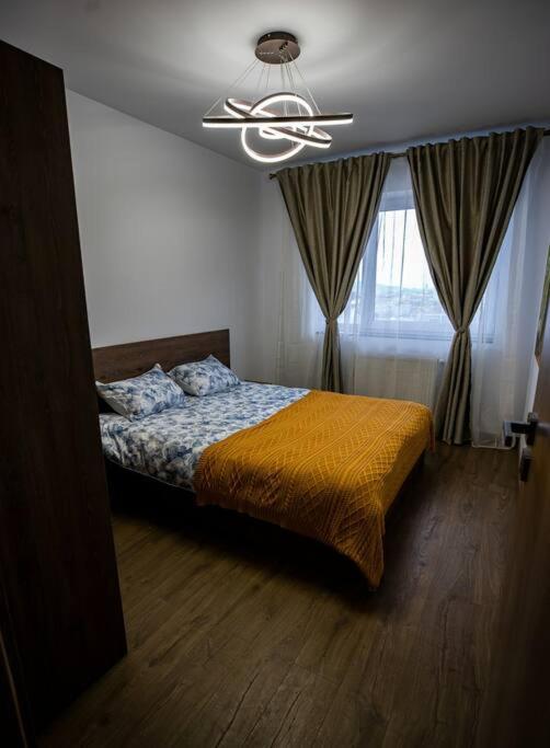 Sunrise Apartment Oradea Εξωτερικό φωτογραφία